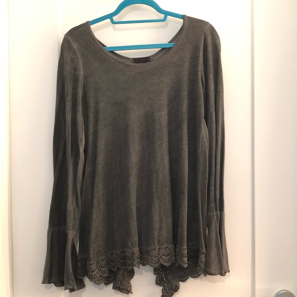 Open back bell sleeve shirt